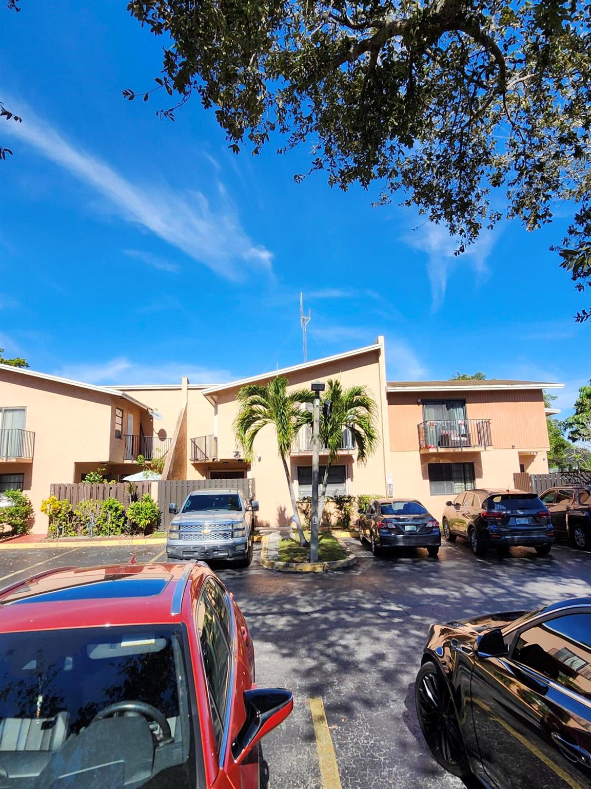 3459 SW 52 Avenue 3459