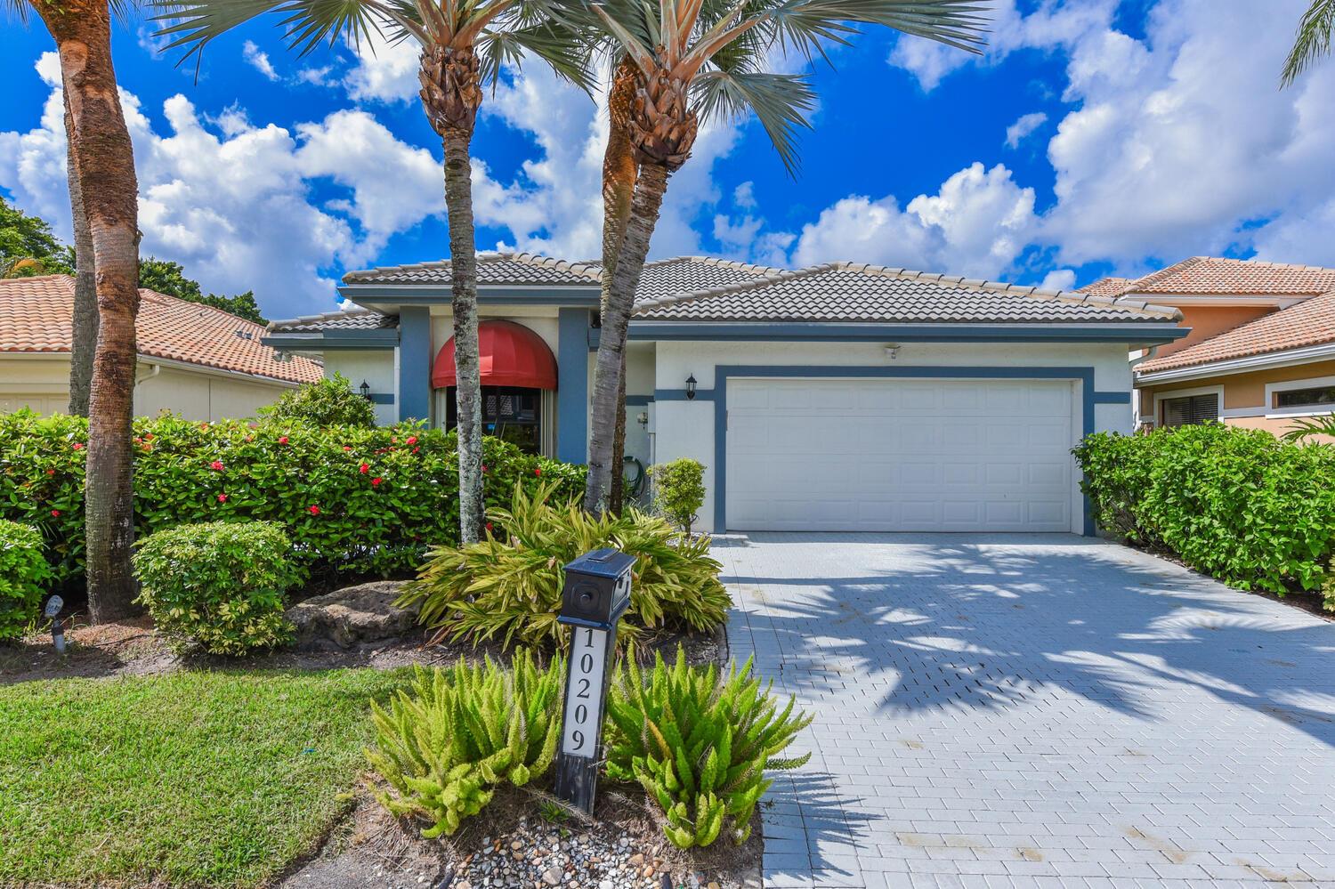 10209 Spyglass Way