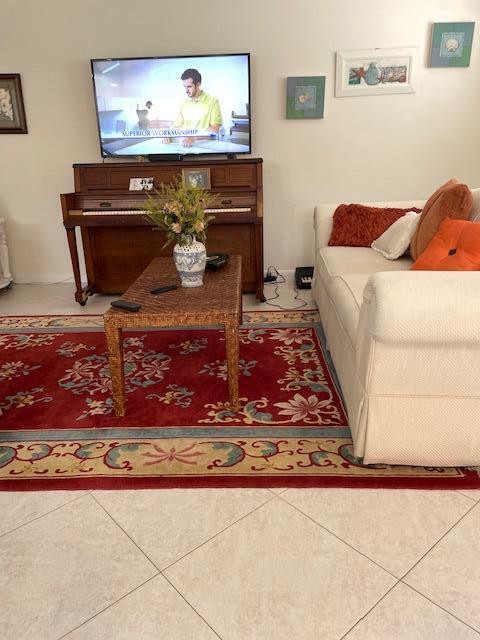 KINGS POINT WATERFORD CONDOS - Residential Lease