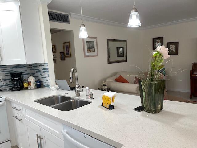 KINGS POINT WATERFORD CONDOS - Residential Lease