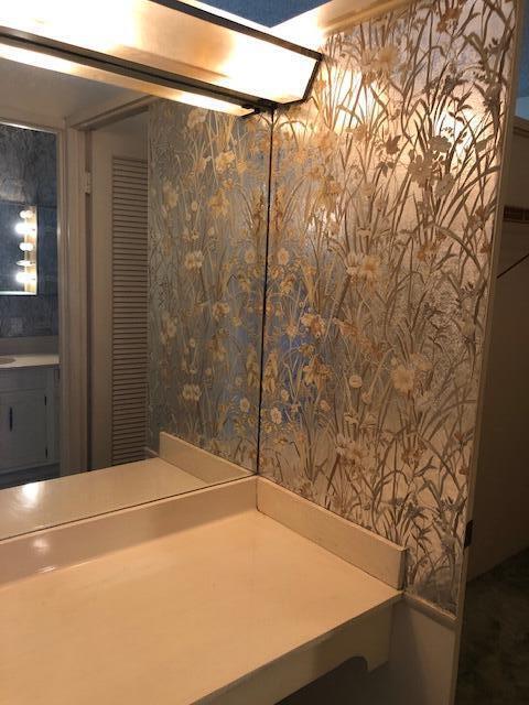 BEACON 21 CONDO A Assoc - Residential