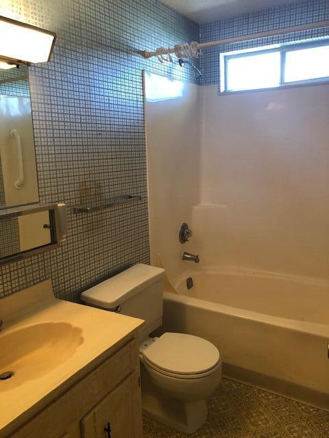 BEACON 21 CONDO A Assoc - Residential