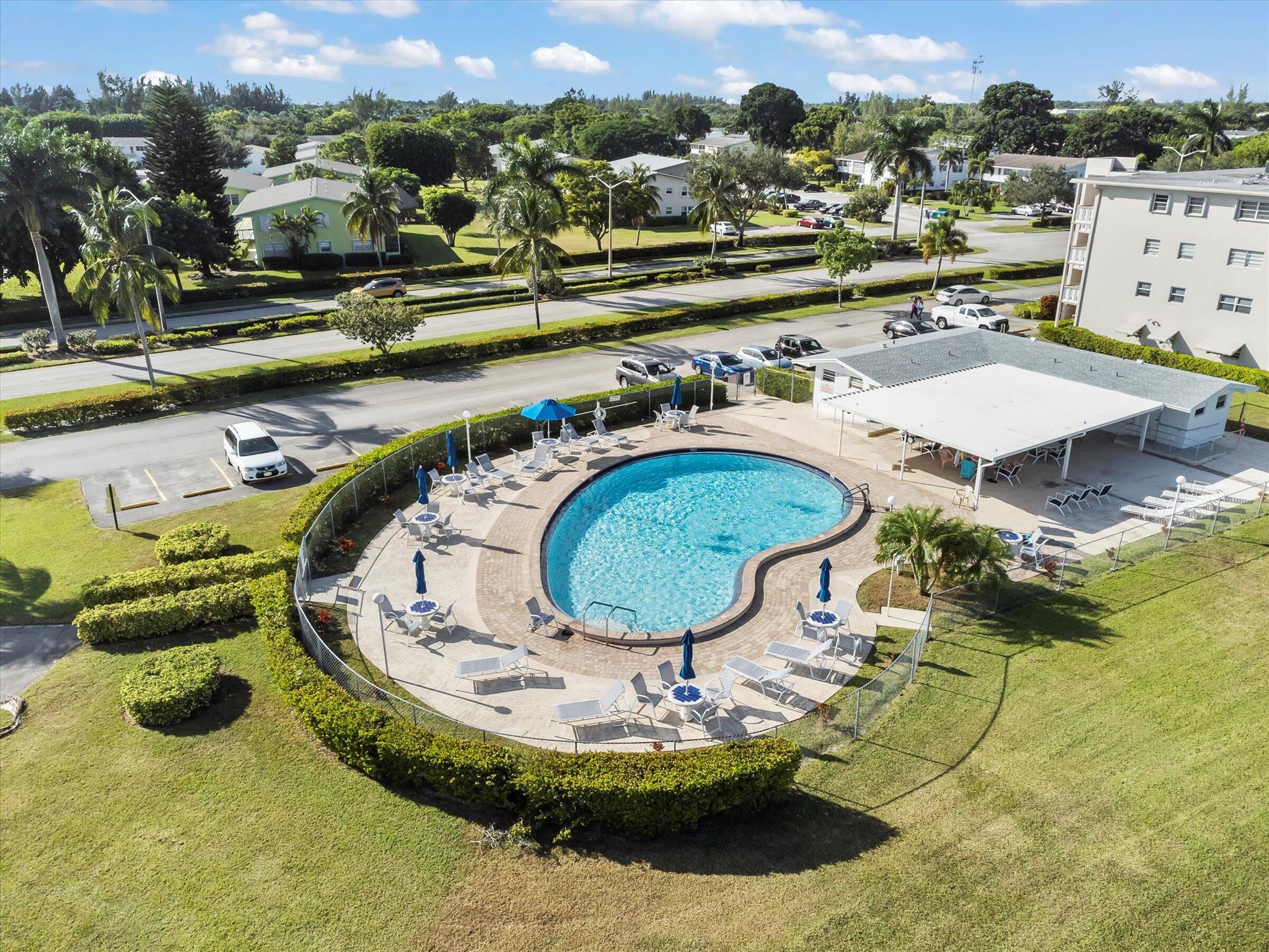 SUSSEX CONDO - Residential