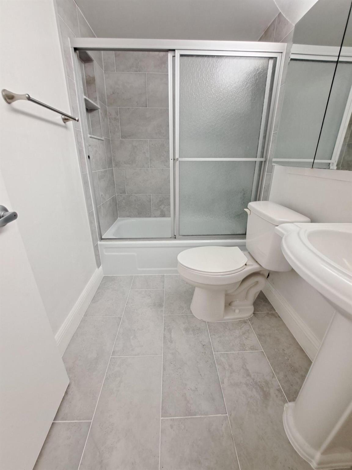 SUSSEX CONDO - Residential