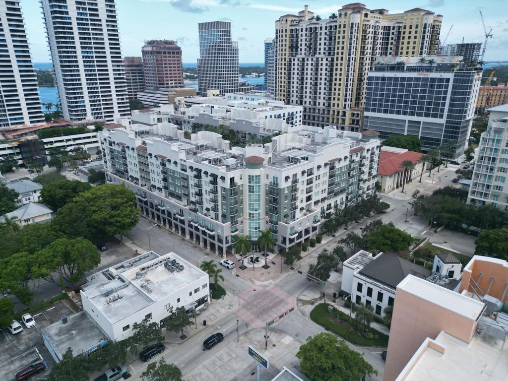 Photo of 600 S Dixie Highway #352, West Palm Beach, FL 33401 (MLS # B26015315)