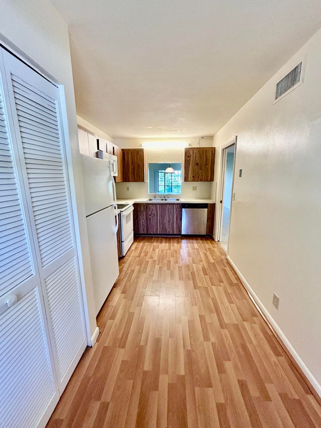 Photo of 2900 SW 22nd Circle #221d, Delray Beach, FL 33445 (MLS # B26005011)