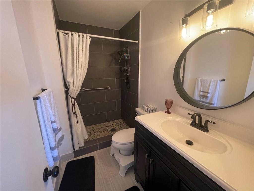 ASHMONT - Residential