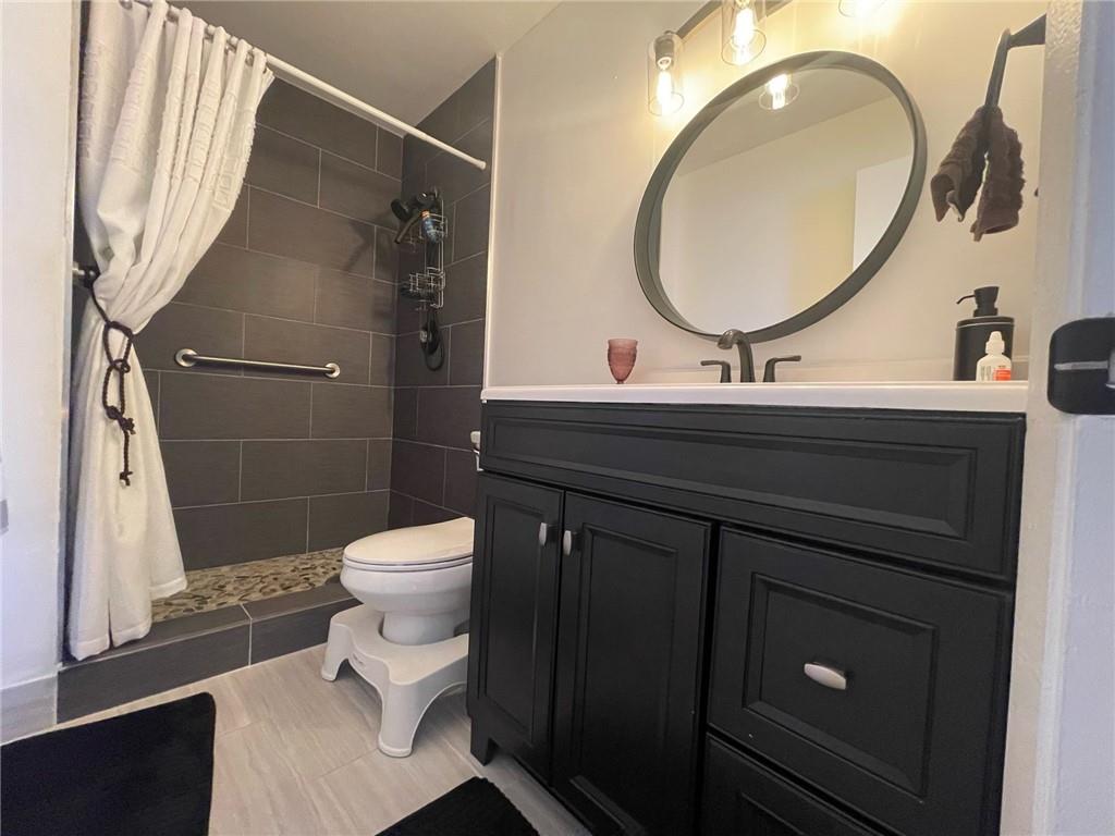 ASHMONT - Residential