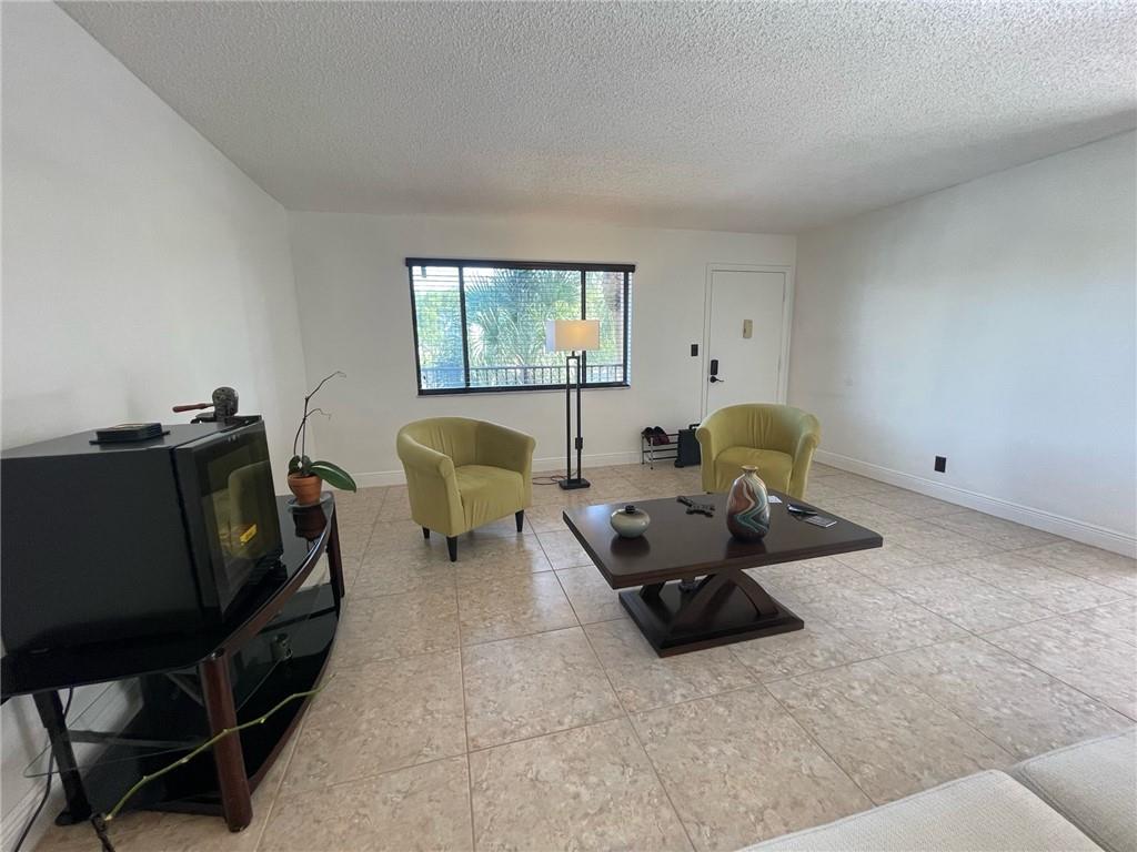 ASHMONT - Residential