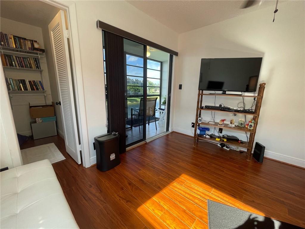 ASHMONT - Residential