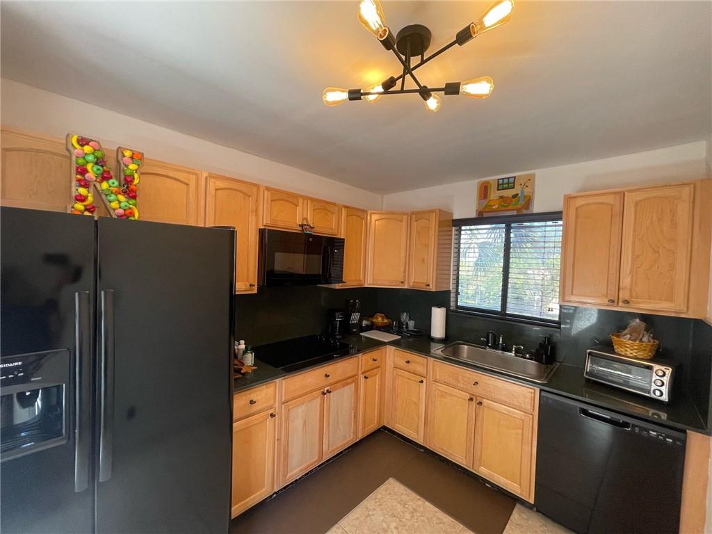 ASHMONT - Residential