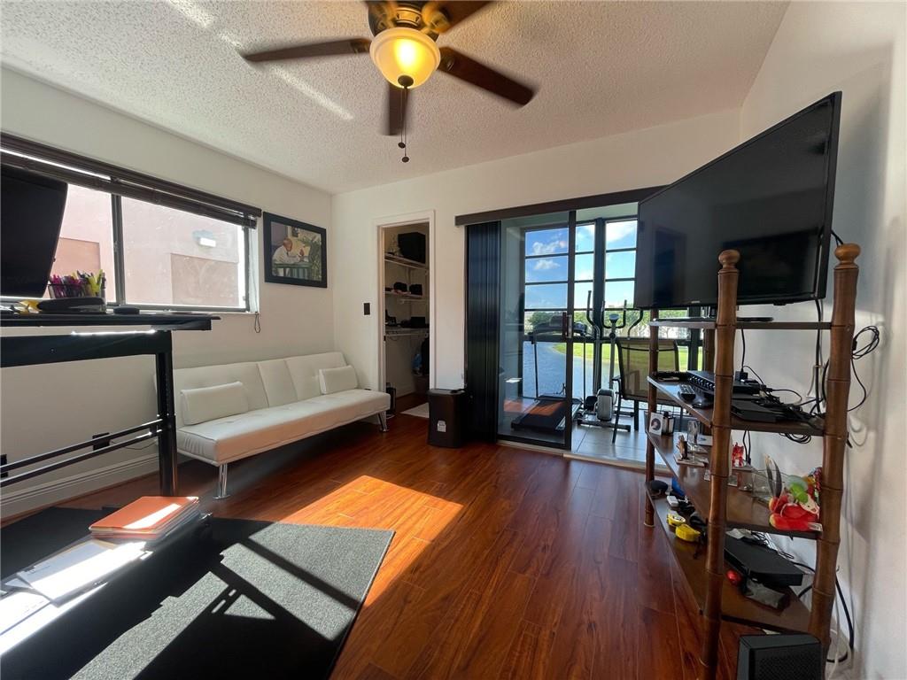 ASHMONT - Residential