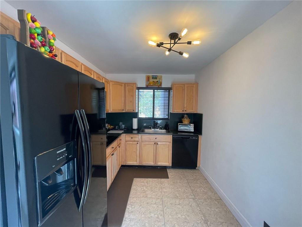 ASHMONT - Residential