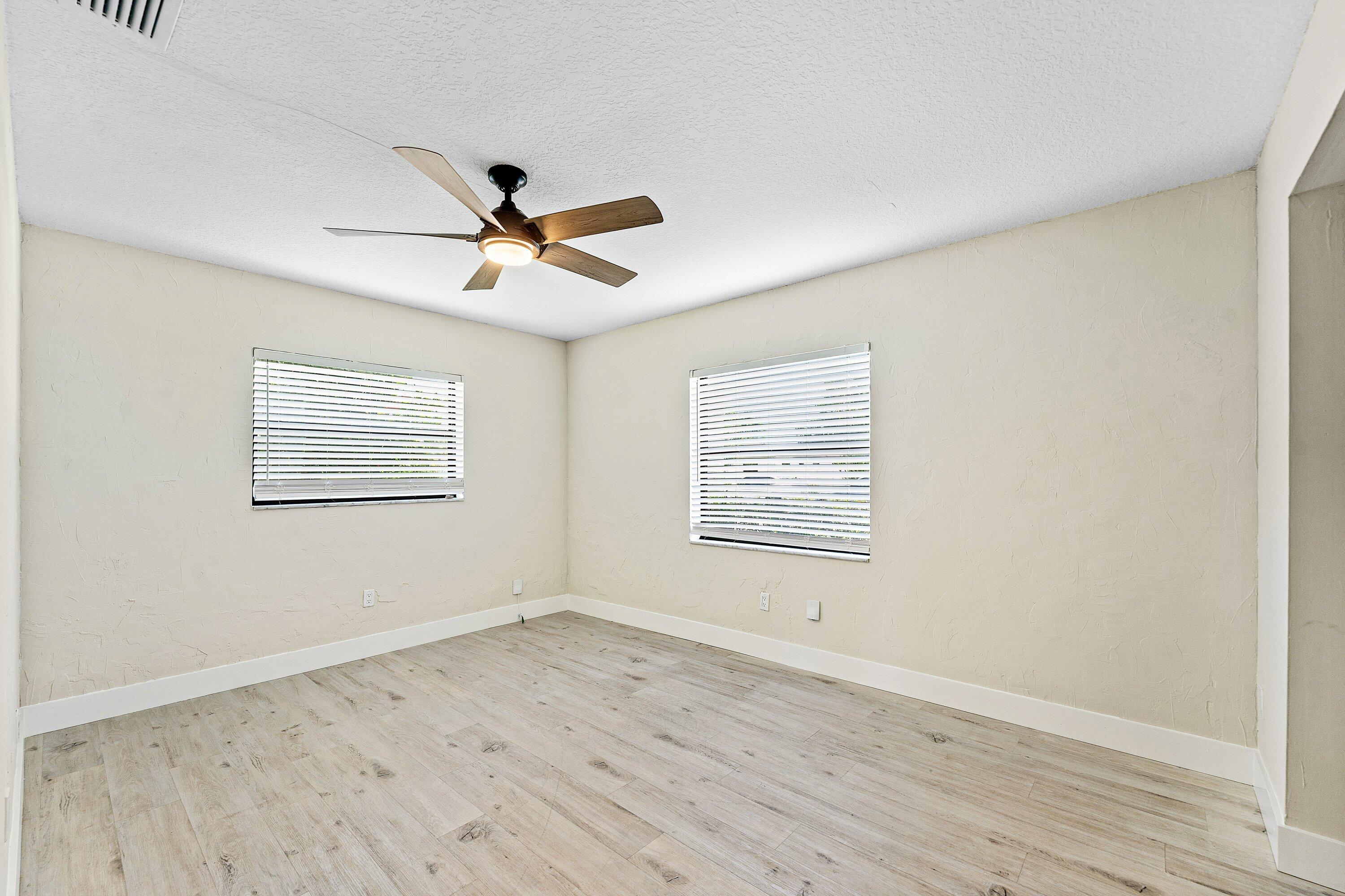 HOLIDAY CITY AT BOCA RATON SEC 9 - Residential Lease
