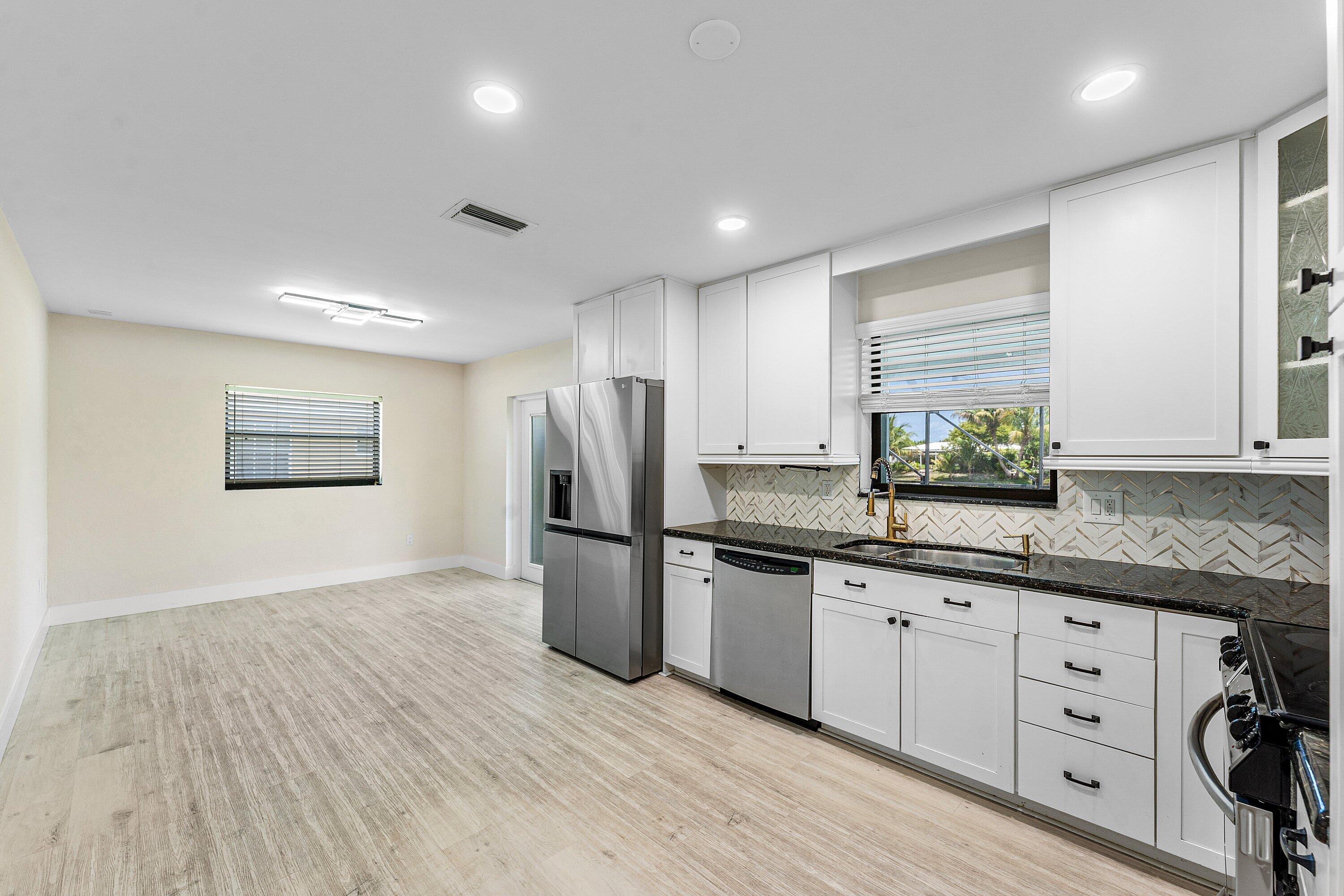 HOLIDAY CITY AT BOCA RATON SEC 9 - Residential Lease