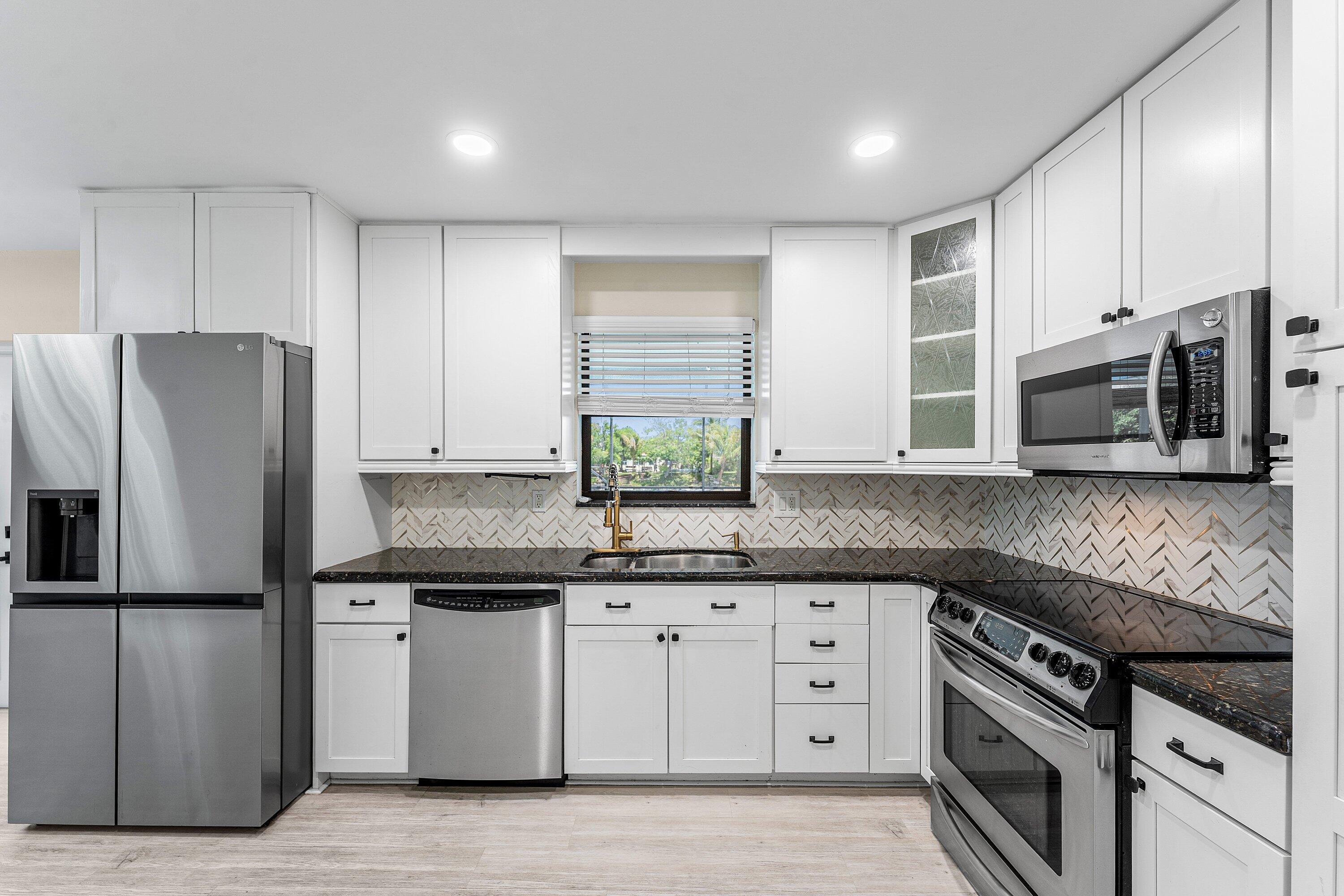 HOLIDAY CITY AT BOCA RATON SEC 9 - Residential Lease