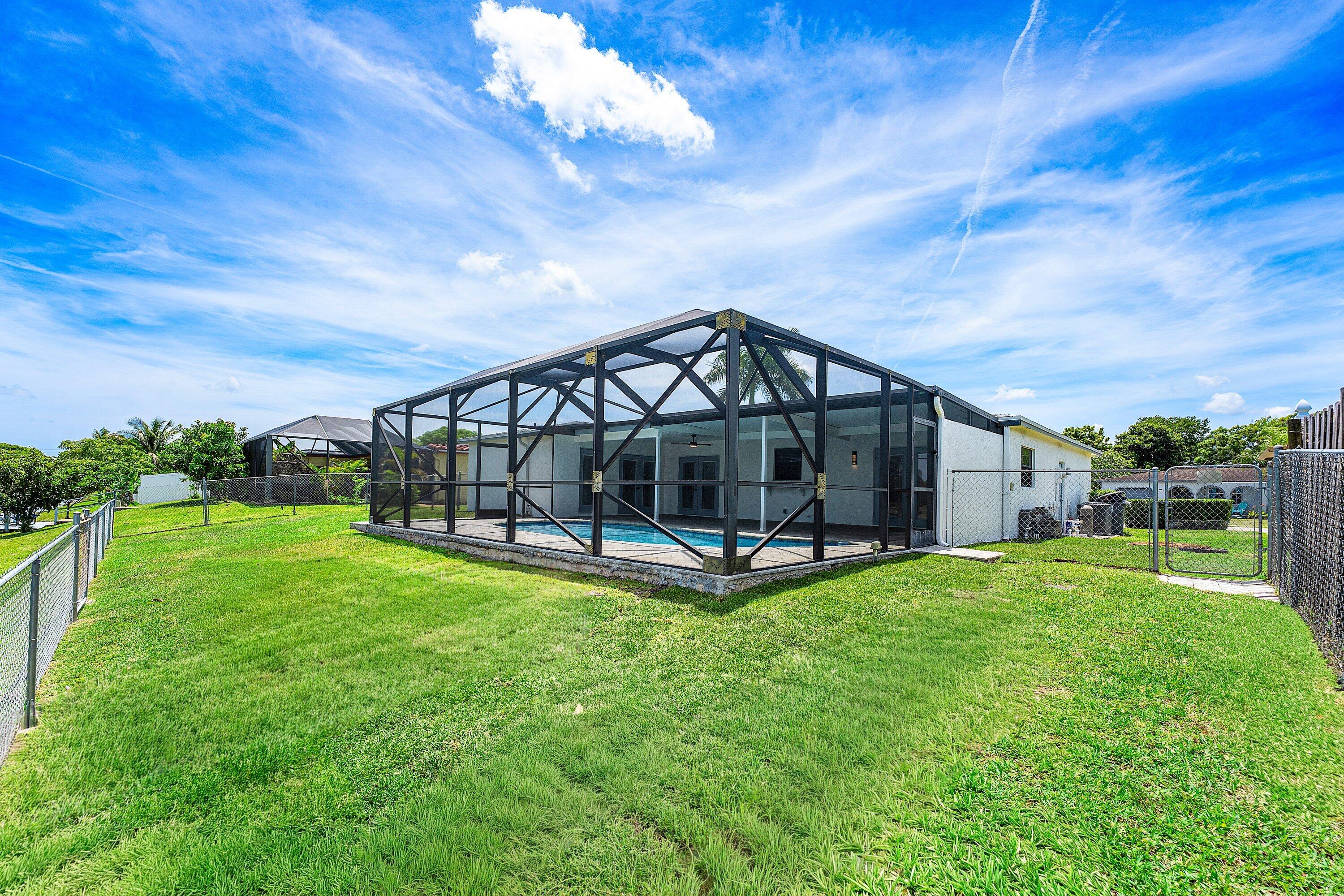 HOLIDAY CITY AT BOCA RATON SEC 9 - Residential Lease