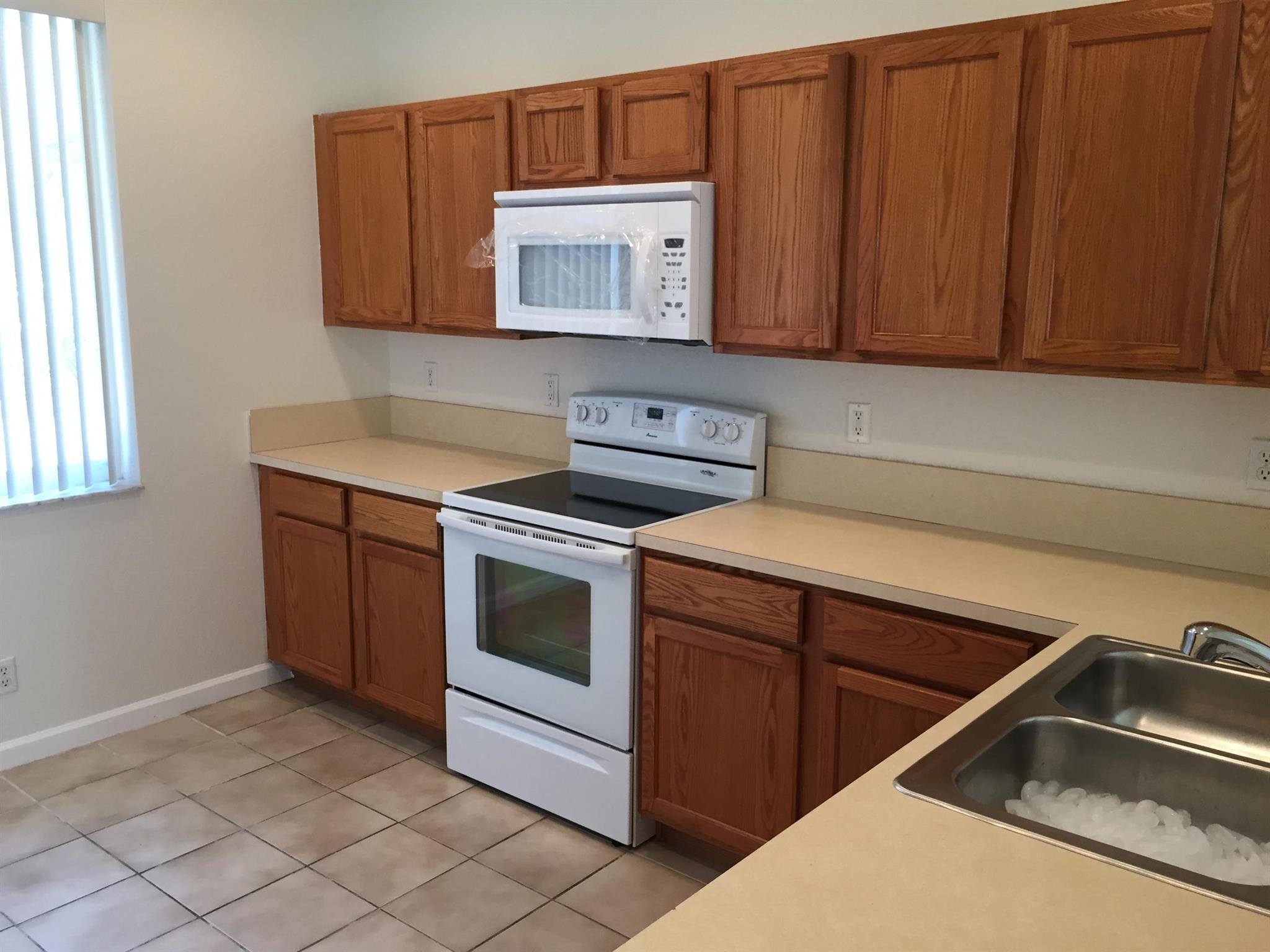 QUANTUM PARK TOWNHOMES - Residential