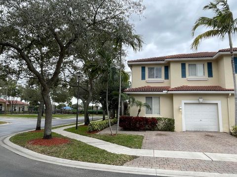 3121 N Evergreen Circle Boynton Beach FL 33426