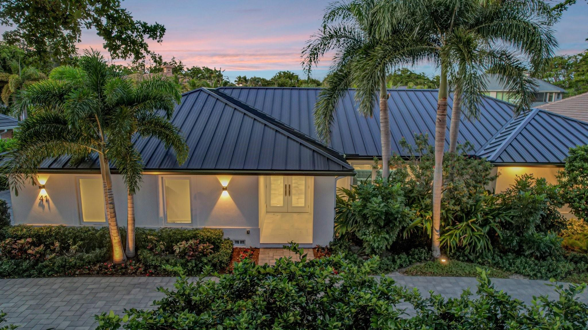 BAY COLONY - Residential