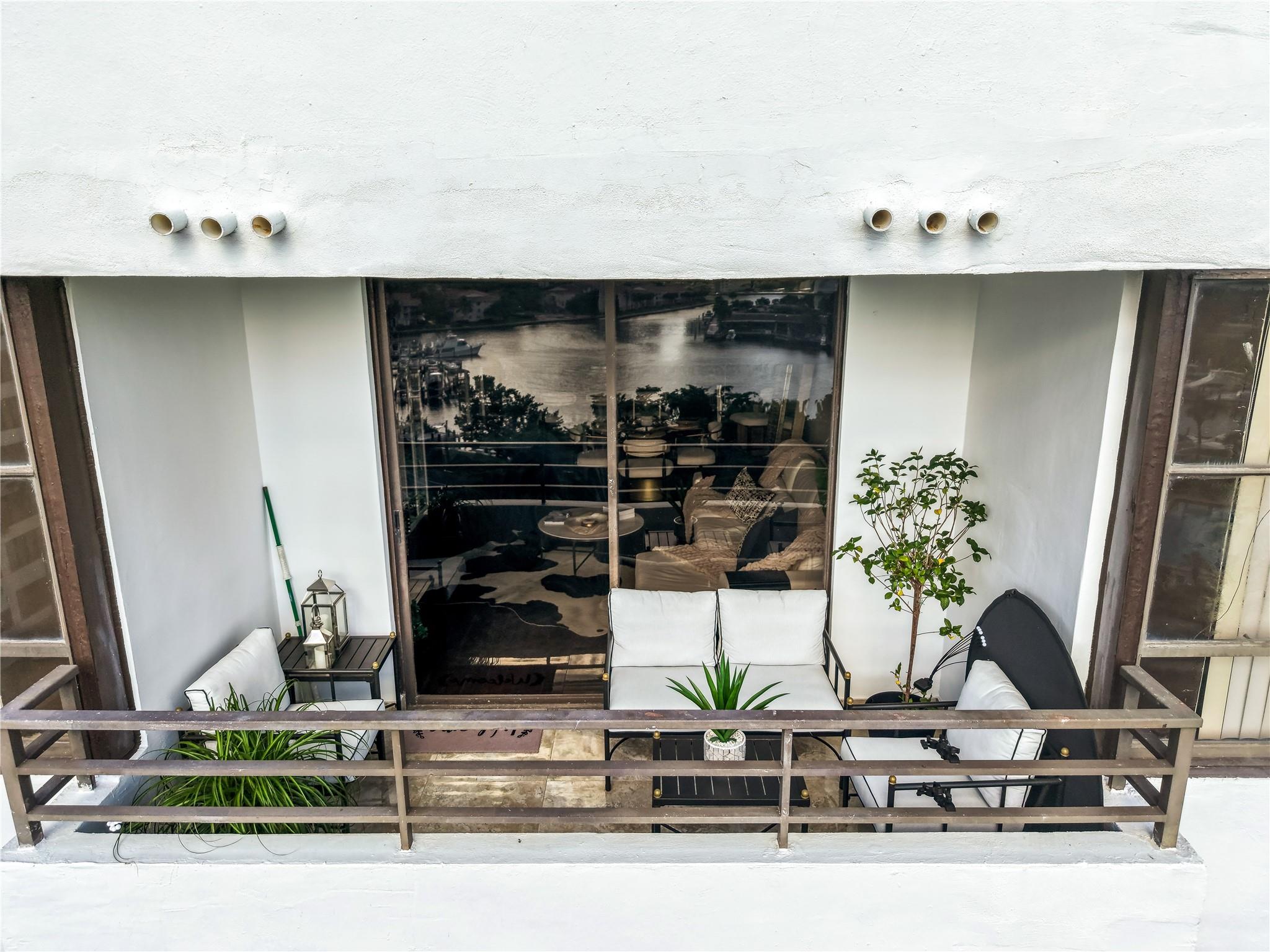 THE OLYMPUS CONDO PHASE A - Residential