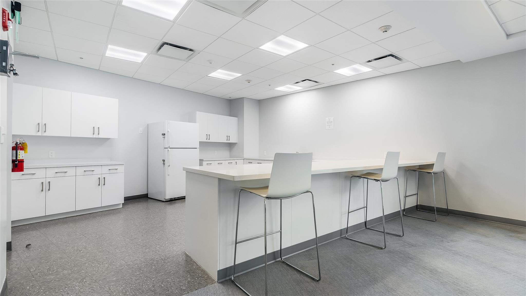 THE OLYMPUS CONDO PHASE A - Residential