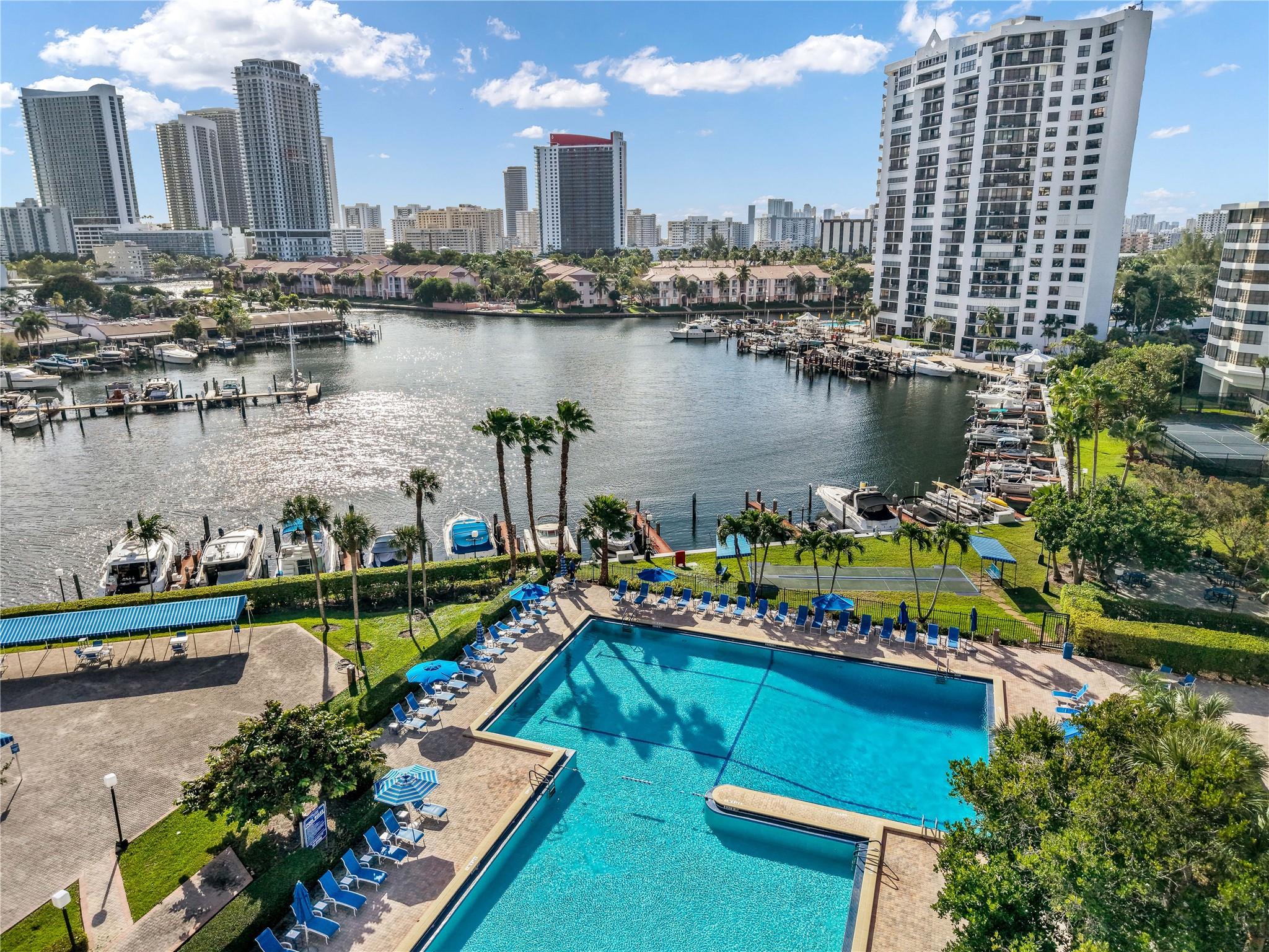 THE OLYMPUS CONDO PHASE A - Residential