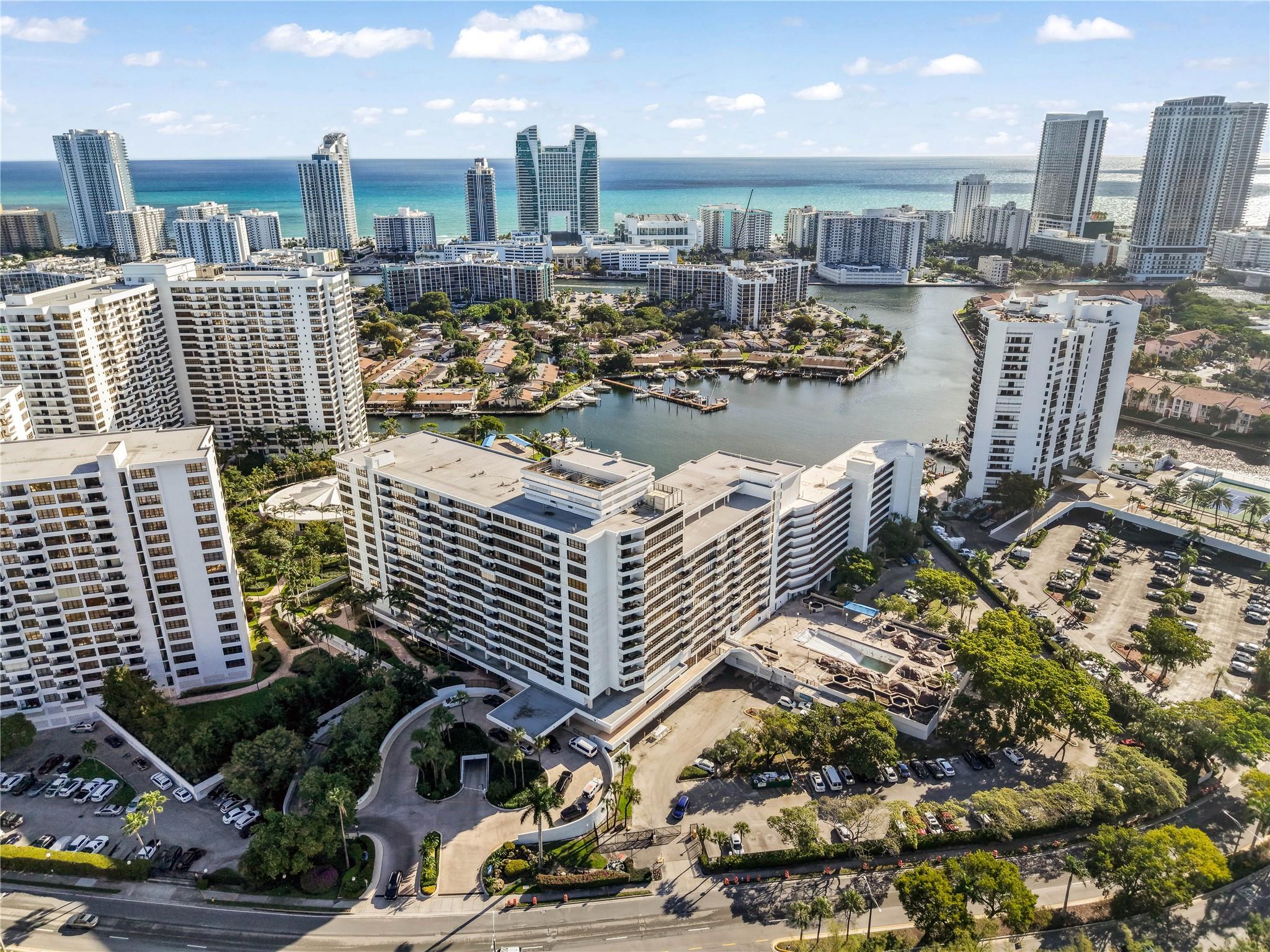 THE OLYMPUS CONDO PHASE A - Residential