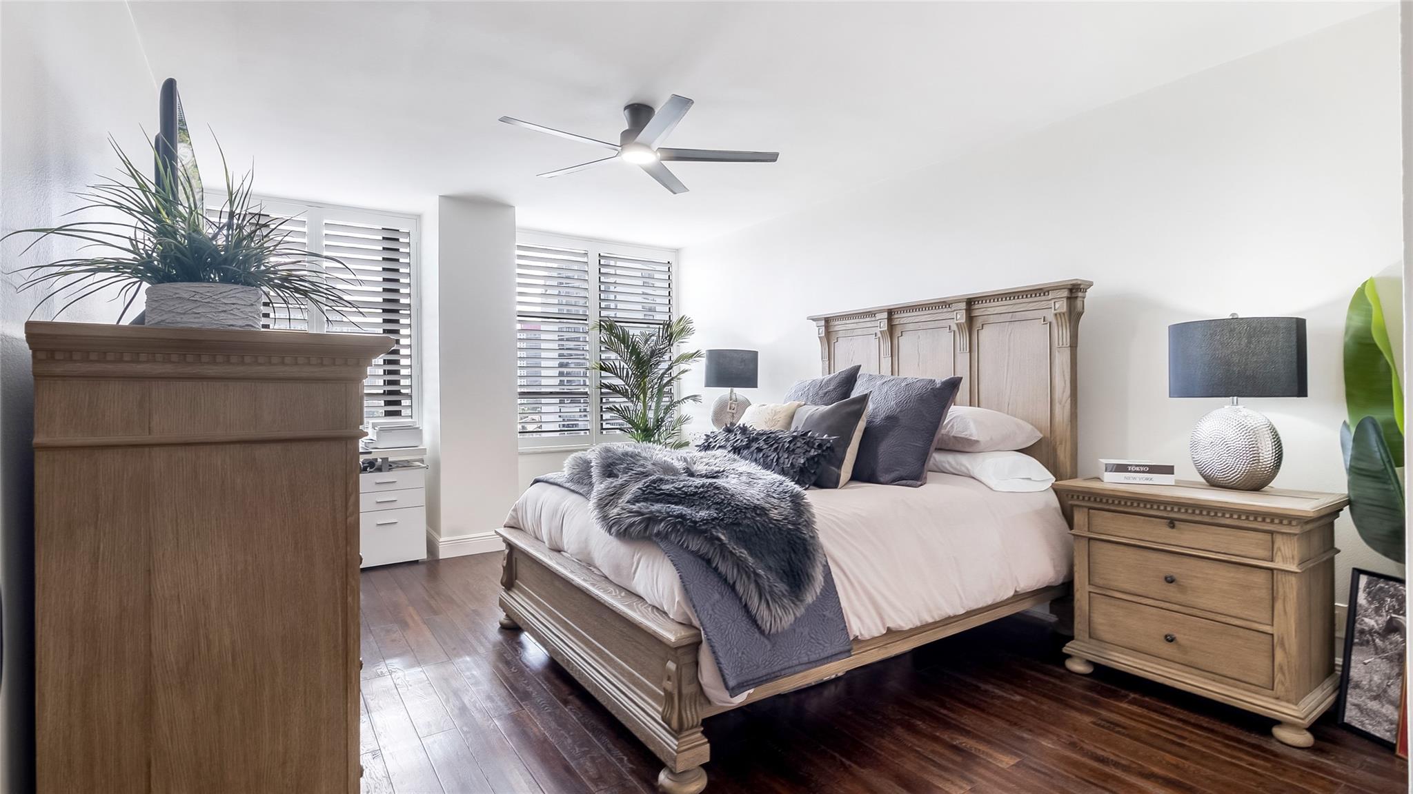 THE OLYMPUS CONDO PHASE A - Residential