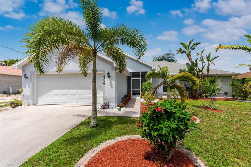 Photo of 3350 SW Escarole Street St, Port St Lucie, FL 34953 (MLS # R10738308)