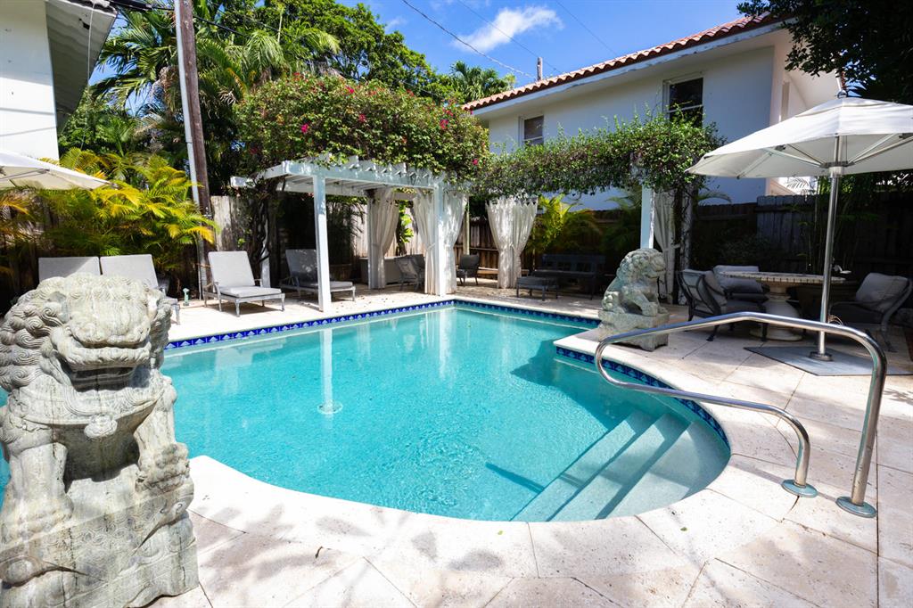 OCEAN PARK H W ROBBINS - Residential