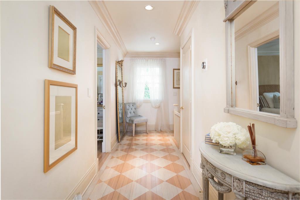 OCEAN PARK H W ROBBINS - Residential