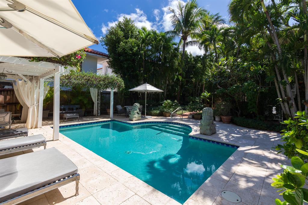 OCEAN PARK H W ROBBINS - Residential