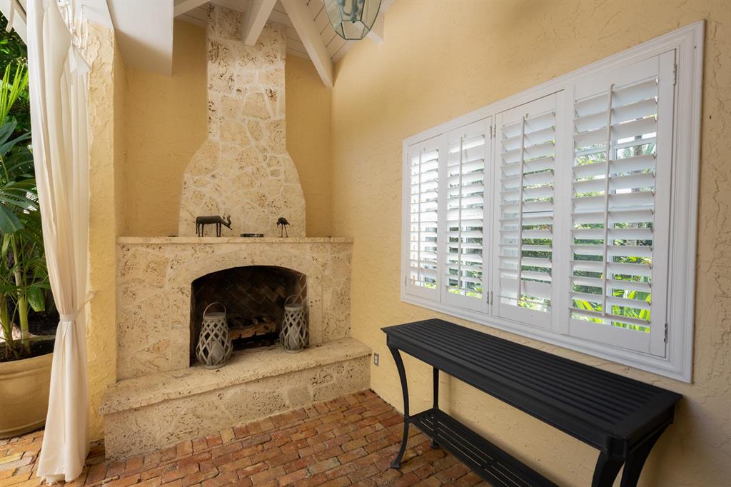 OCEAN PARK H W ROBBINS - Residential