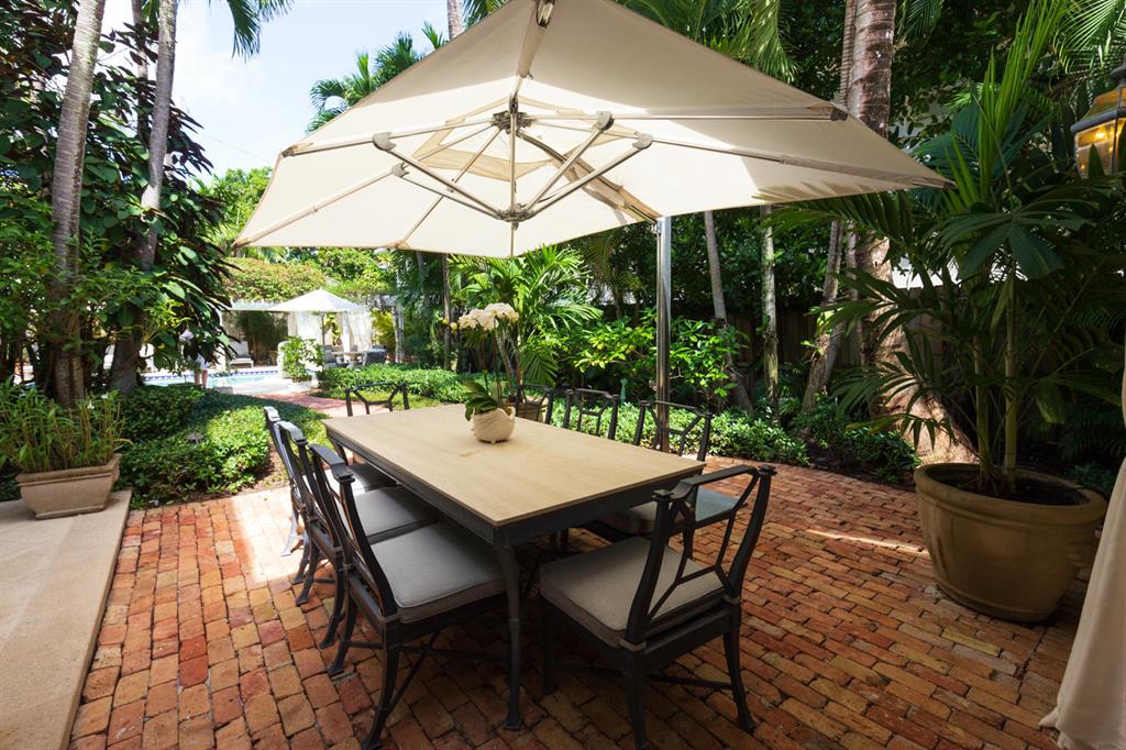 OCEAN PARK H W ROBBINS - Residential