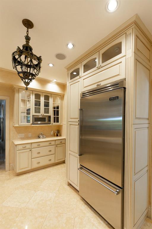 OCEAN PARK H W ROBBINS - Residential