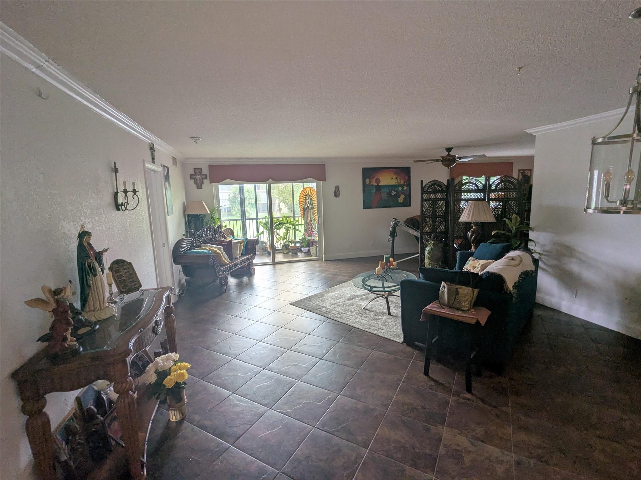 Great opportunity to own one of the largest units in Hollybrook. At this moment it is the only one for sale. 2 large bedrooms and a den and 2 baths. The property is well maintained. Hollybrook Rules: 700 credit score, $91,680 annual income (for each of the last two years) or a net worth of $250,000+.