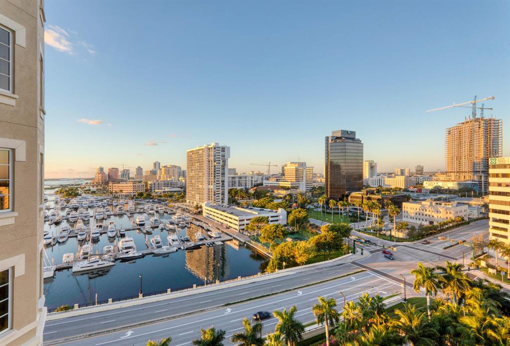 ONE WATERMARK PLACE OF THE PALM BEACHES - Residential