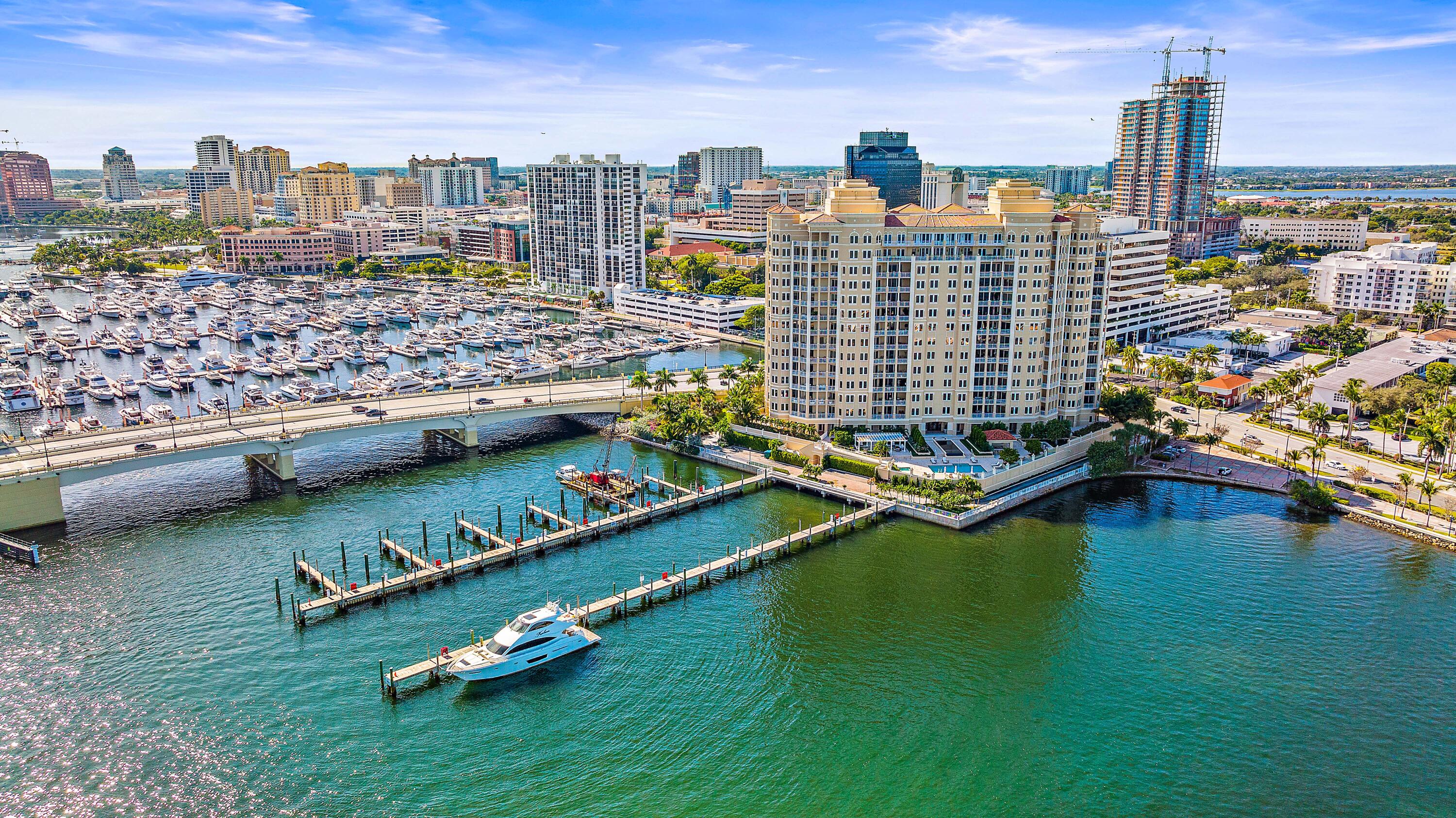 ONE WATERMARK PLACE OF THE PALM BEACHES - Residential