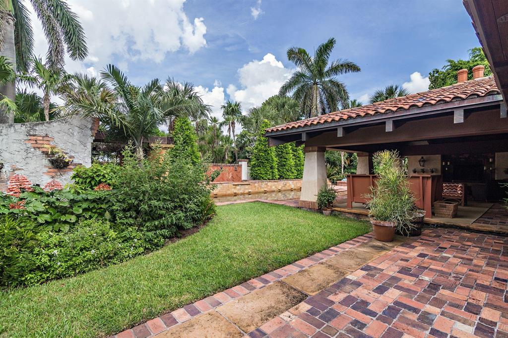 S/D OF 10-44-43, GOV LTS - Residential