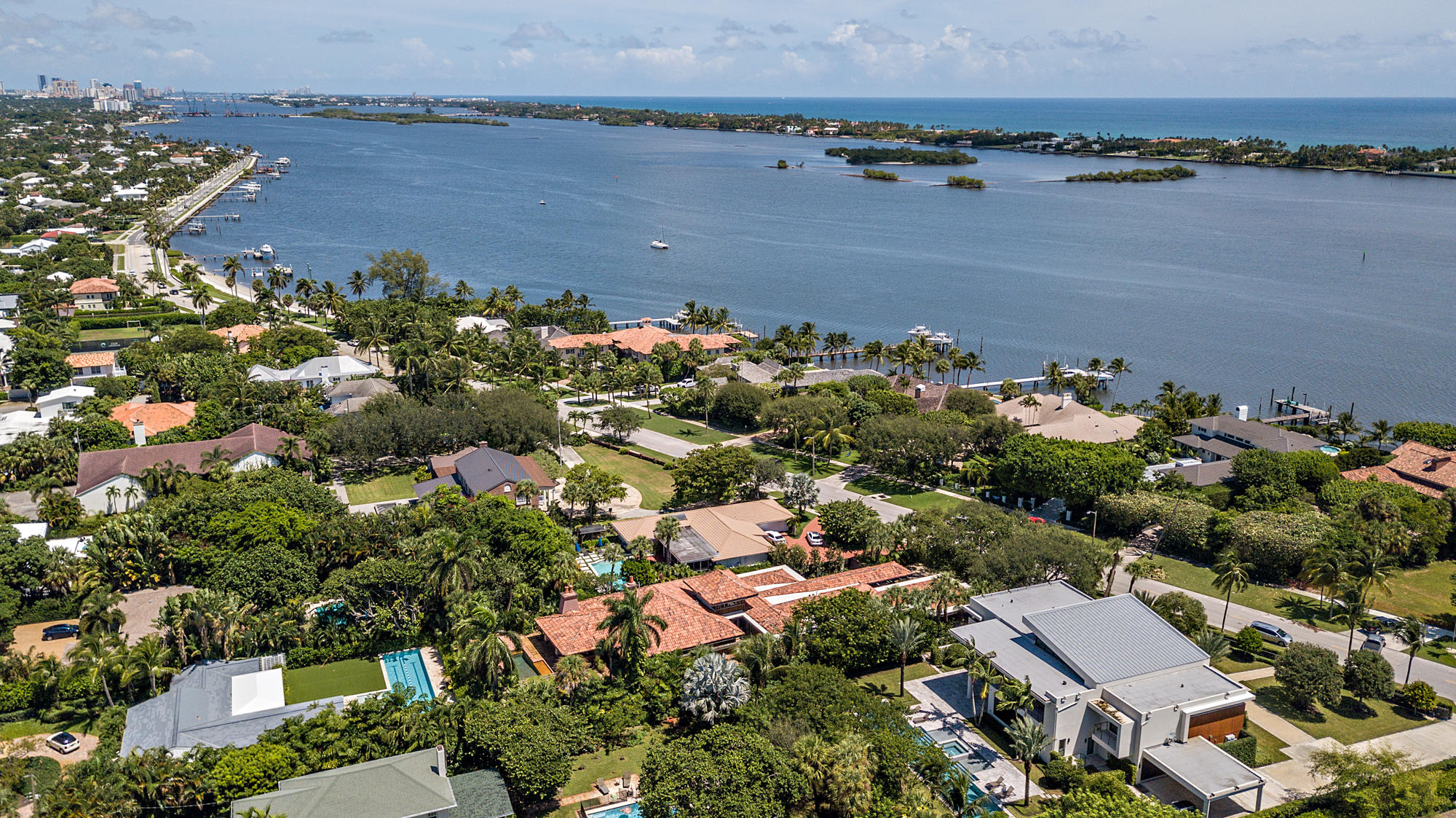 S/D OF 10-44-43, GOV LTS 1, 2 & 3 - Residential