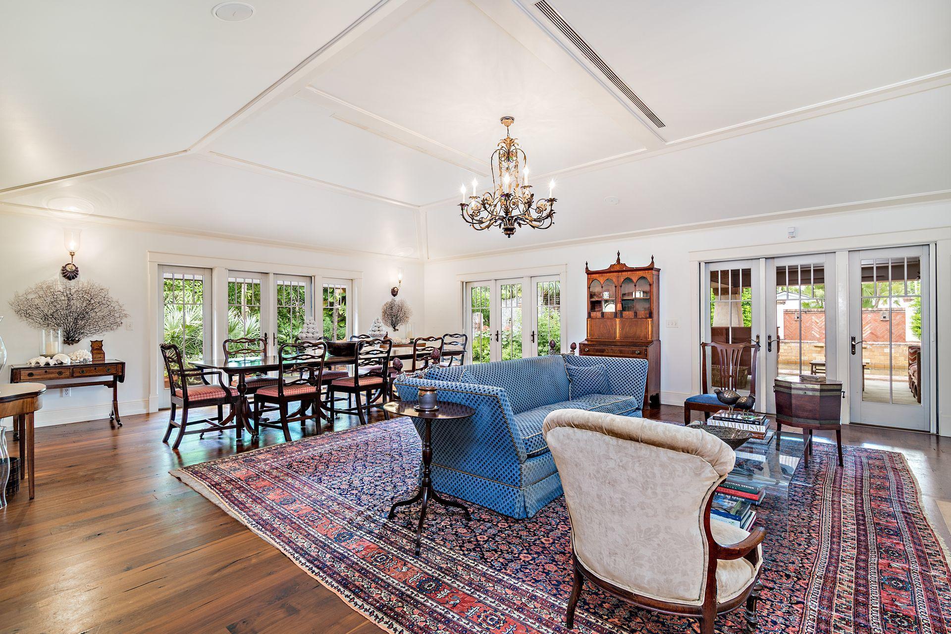 S/D OF 10-44-43, GOV LTS 1, 2 & 3 - Residential