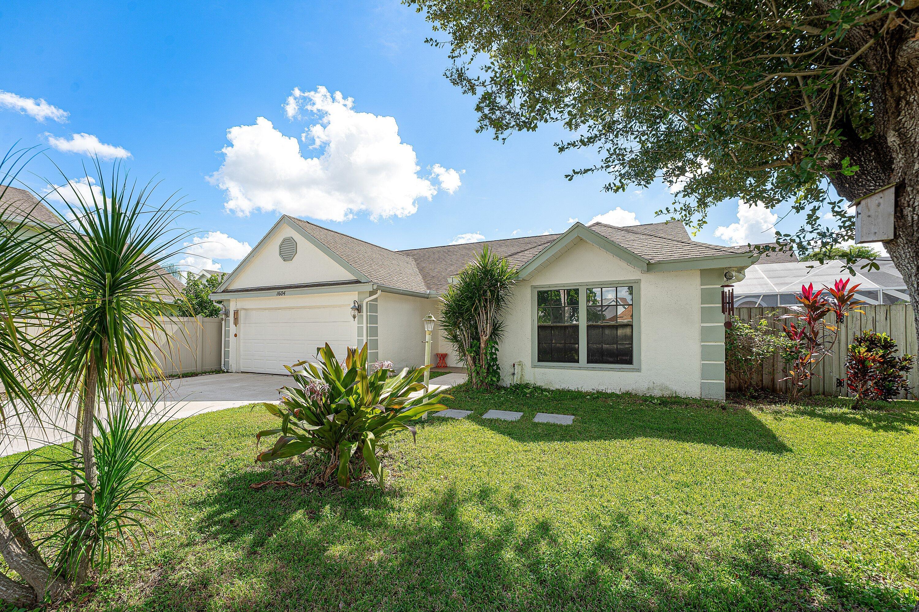 1604 BAYRIDGE Place