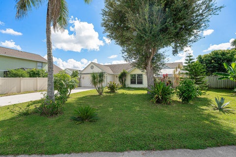 Tiny photo for 1604 BAYRIDGE Place, Wellington, FL 33414 (MLS # B26087357)