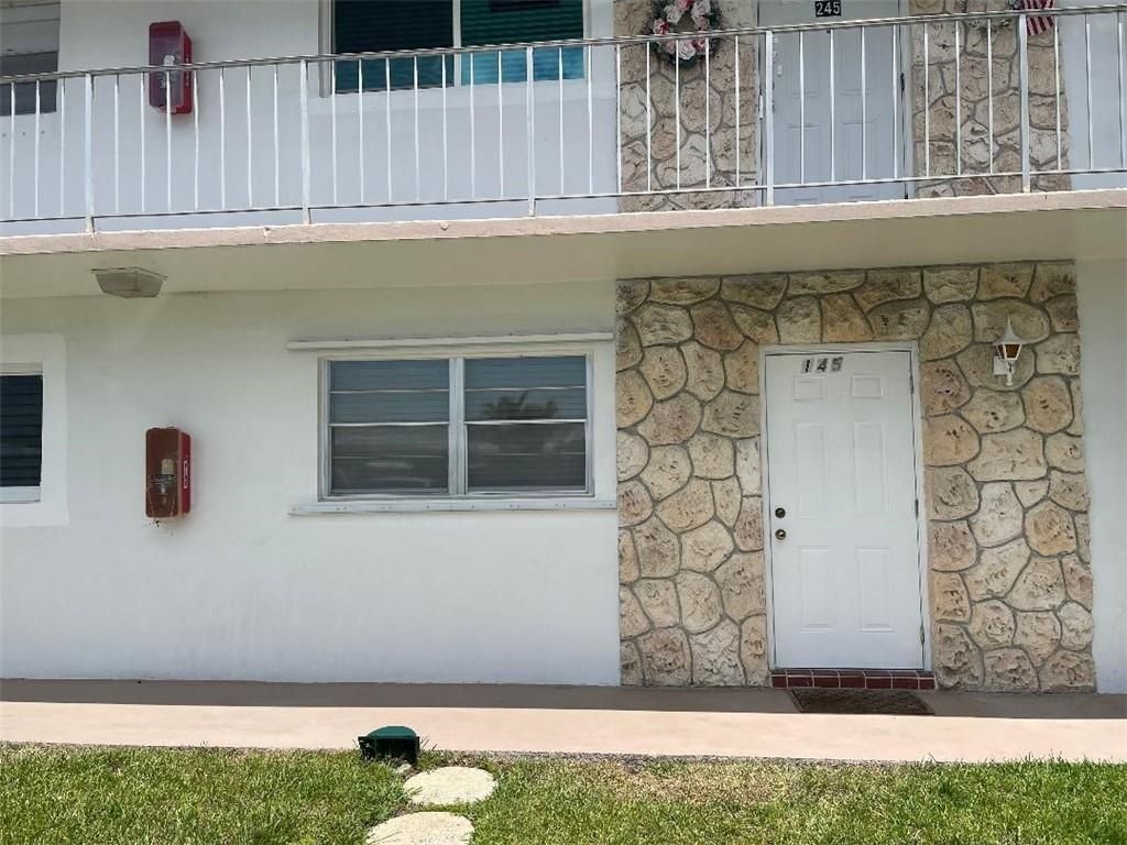 Photo of 2700 W Golf Blvd #145, Pompano Beach, FL 33064 (MLS # F10292451)