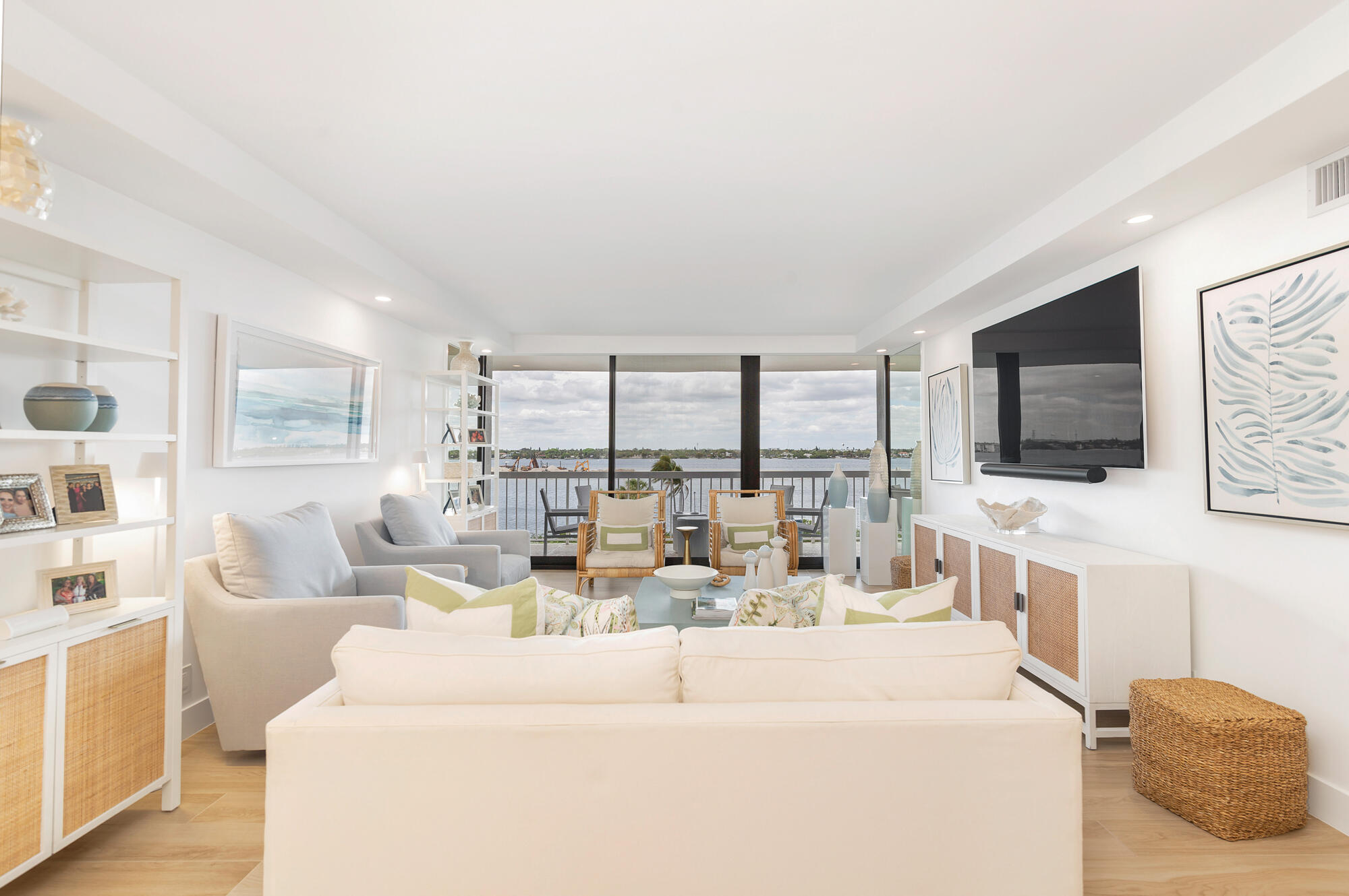 MERIDIAN OF PALM BEACH CONDO - Residential