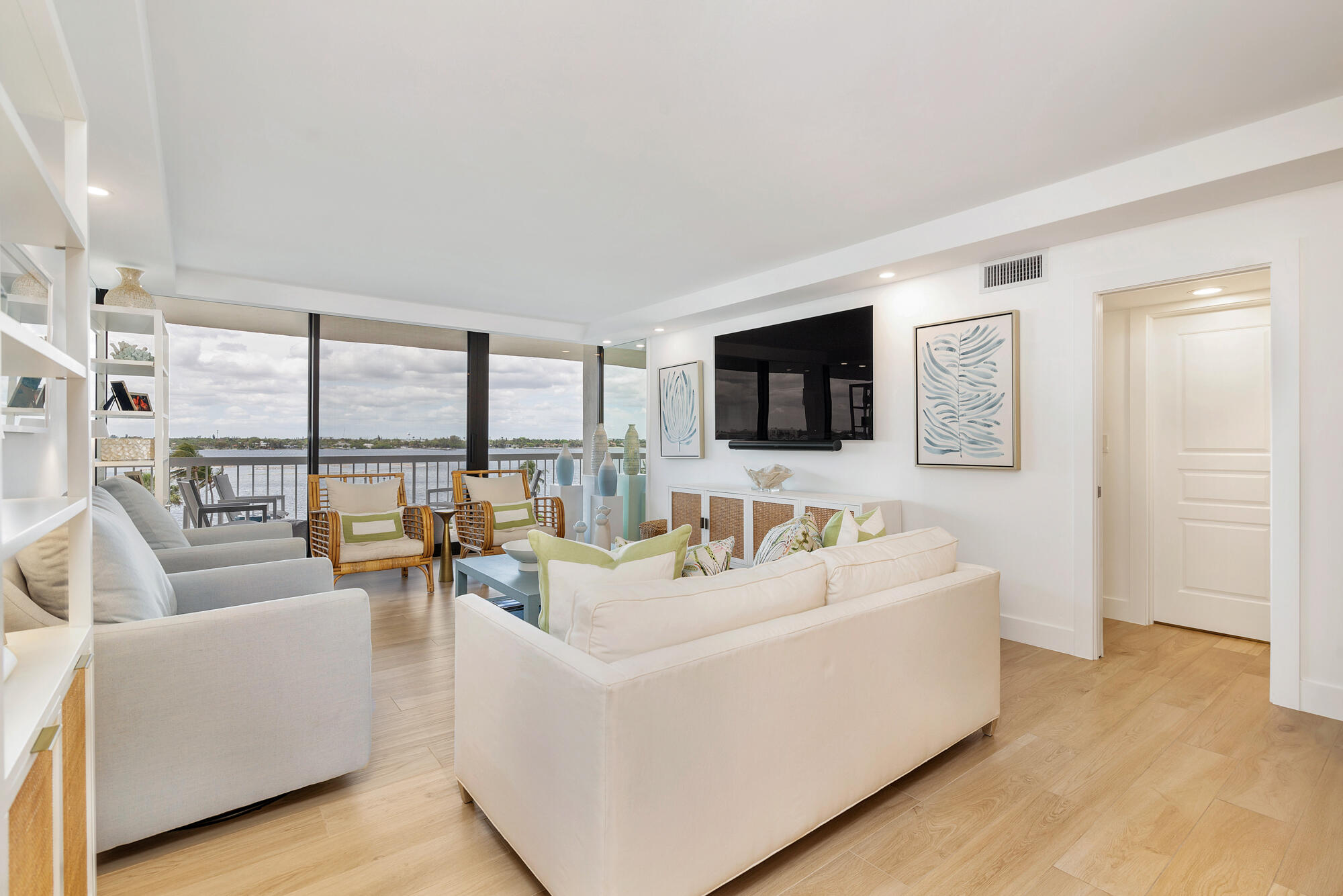 MERIDIAN OF PALM BEACH CONDO - Residential