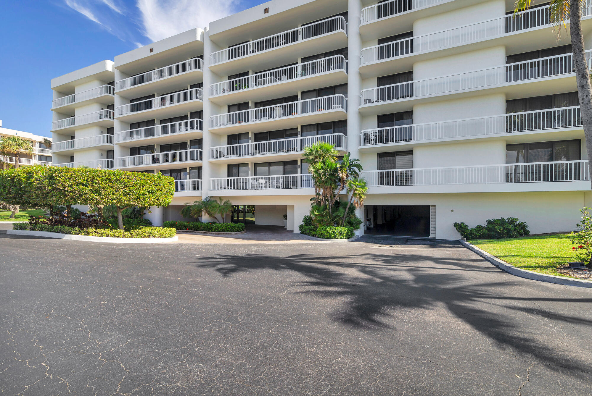 MERIDIAN OF PALM BEACH CONDO - Residential