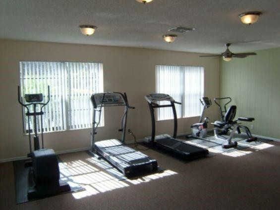 OAKLAND SHORES - Residential Lease