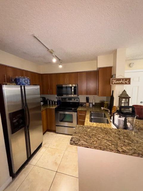 1215 Crystal B Way B